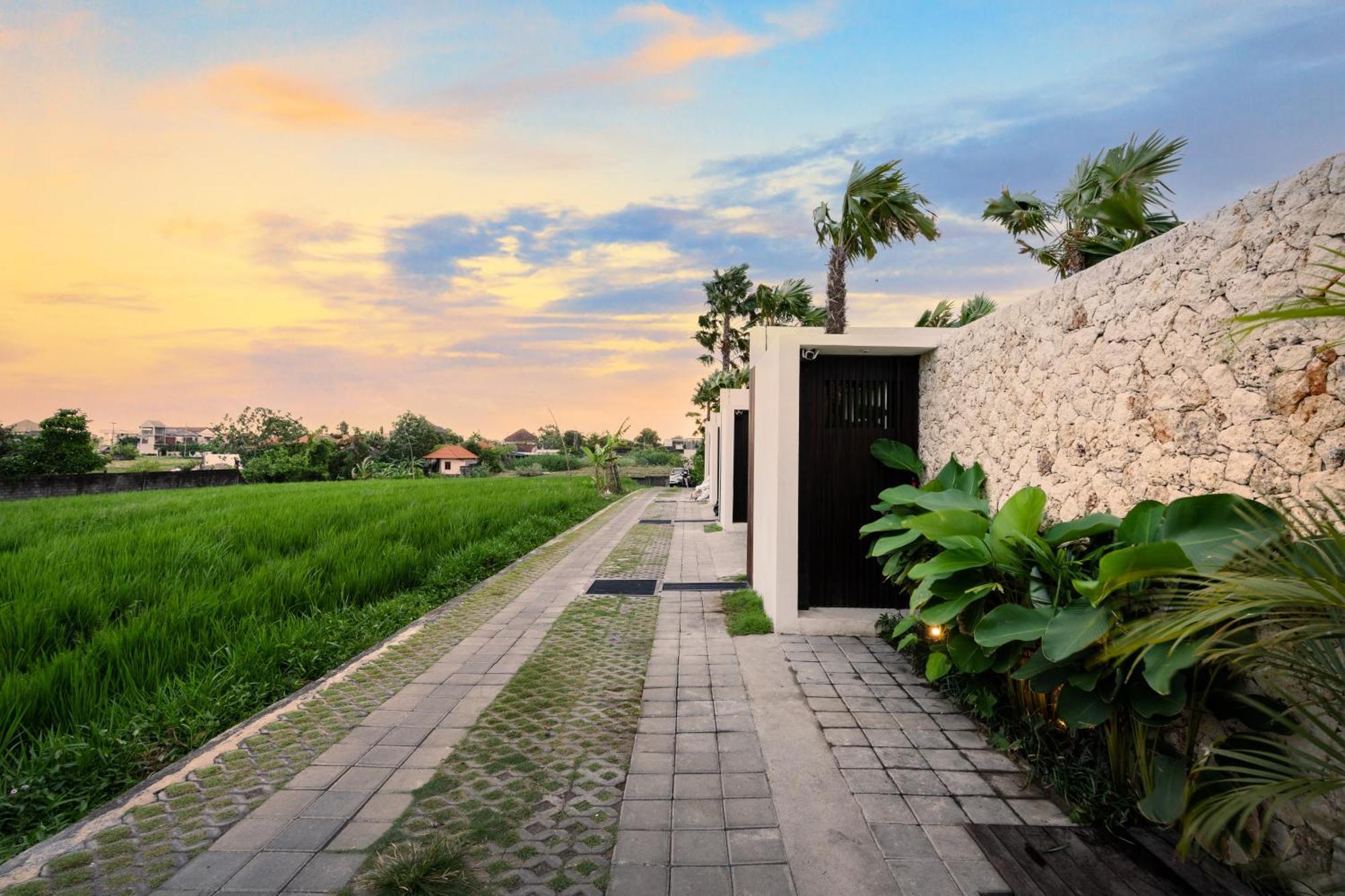 Luuma 3 By Balisuperhost Seminyak (Bali)